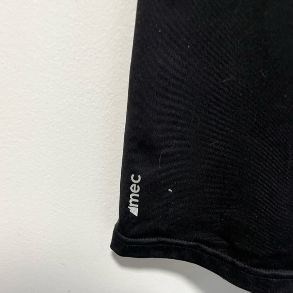 MEC Black Flared Stretch Pants Women’s L | Made in Canada - Picture 11 of 11